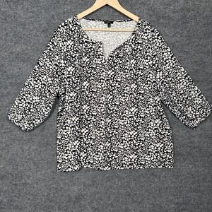 Talbots Petite Size 3X Top Blouse Black White Abstract Floral Split Neck Office